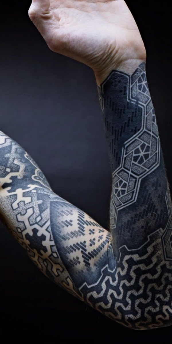 Unique-and-Strong-Forearm-Tattoos-For-Men