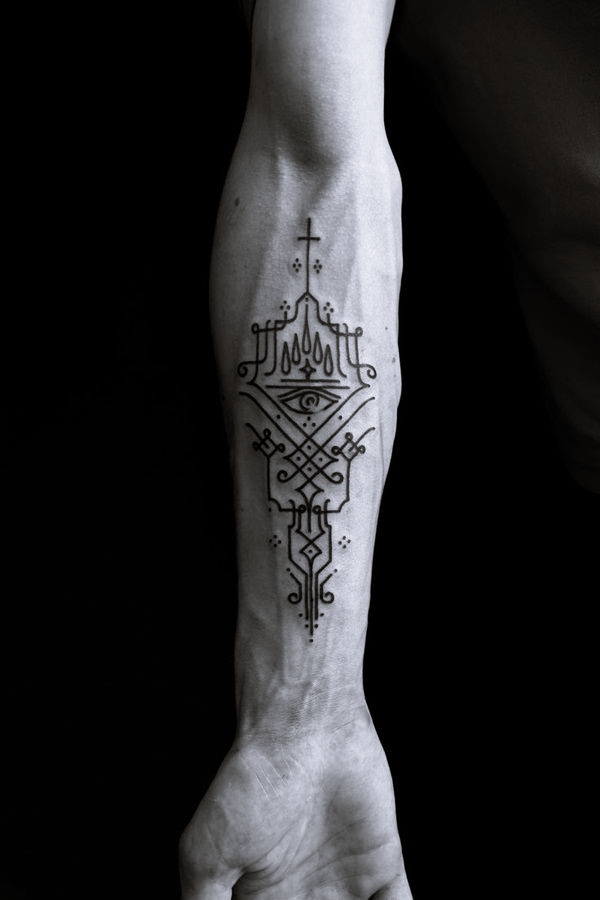 Unique-and-Strong-Forearm-Tattoos-For-Men