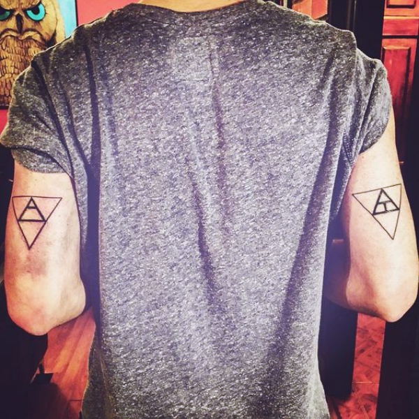 Tiny-Tattoos-For-Men-Yet-Meaningful