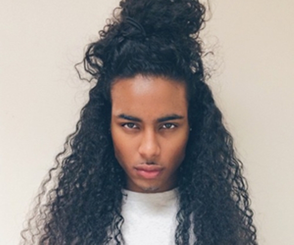  fashionably-correct-long-hairstyles-black-men