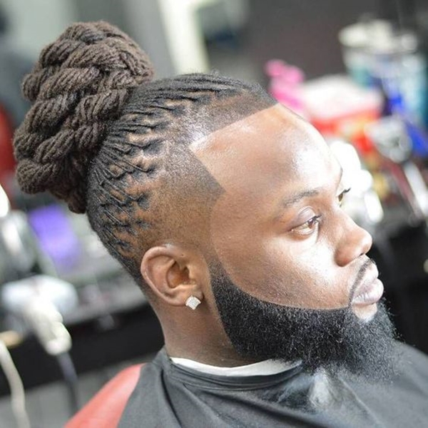  fashionably-correct-long-hairstyles-black-men