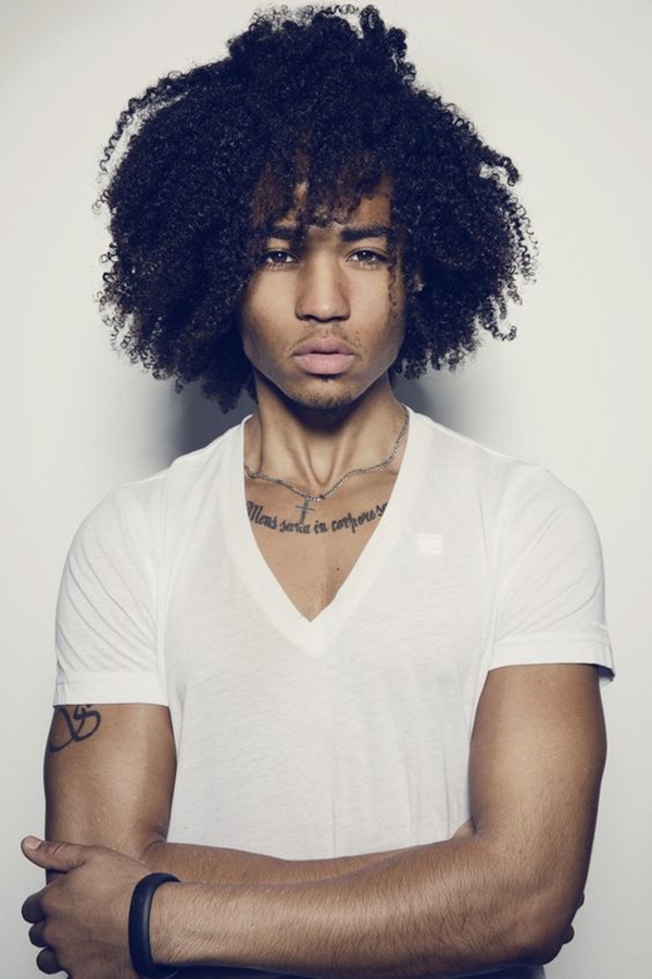  fashionably-correct-long-hairstyles-black-men