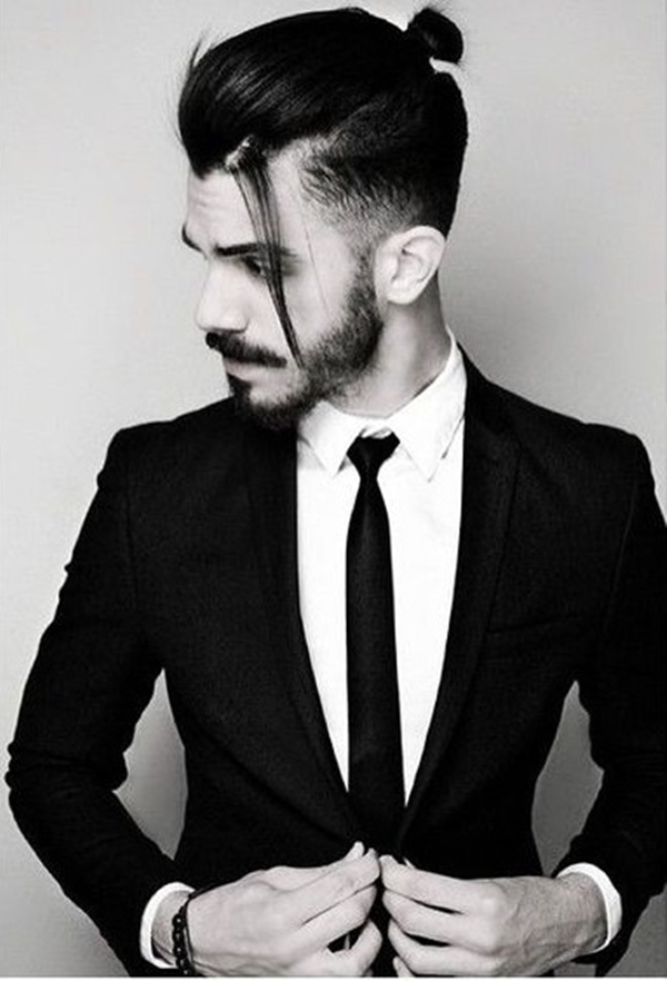 bun-hairstyle-men-which-suits-any-outfit