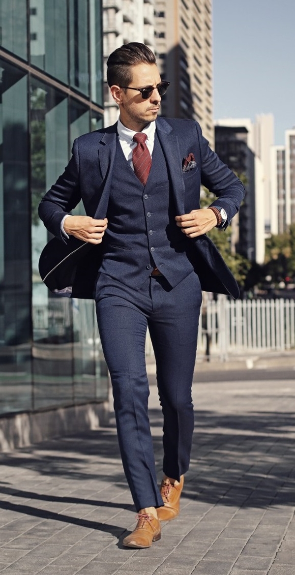 different-ways-to-style-a-navy-suit