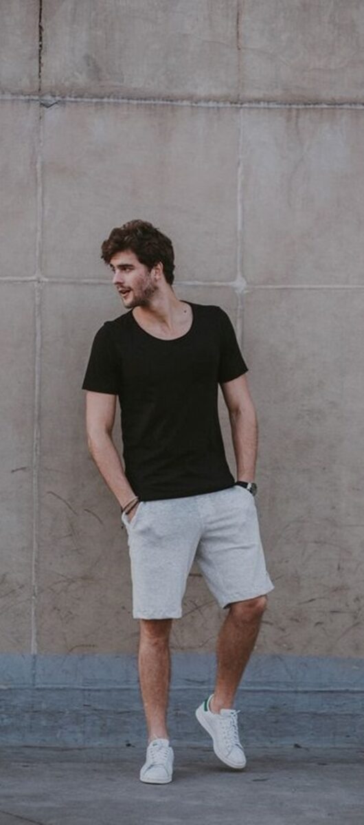 easy-yet-sexy-travel-outfits-for-men