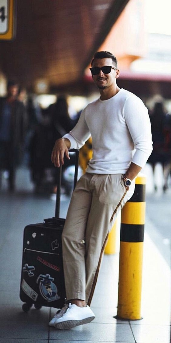 easy-yet-sexy-travel-outfits-for-men