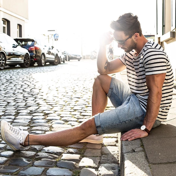 easy-yet-sexy-travel-outfits-for-men