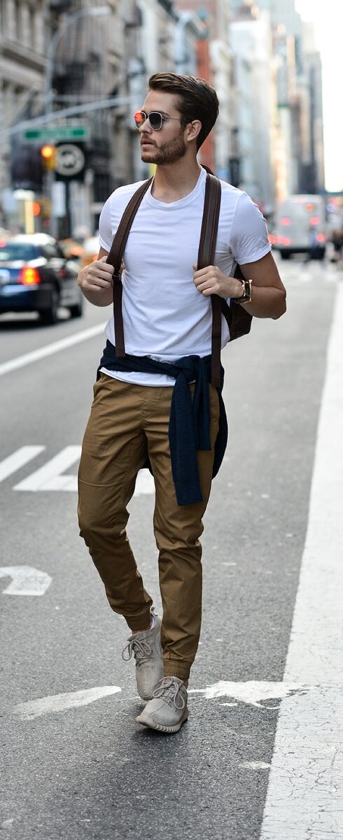 easy-yet-sexy-travel-outfits-for-men