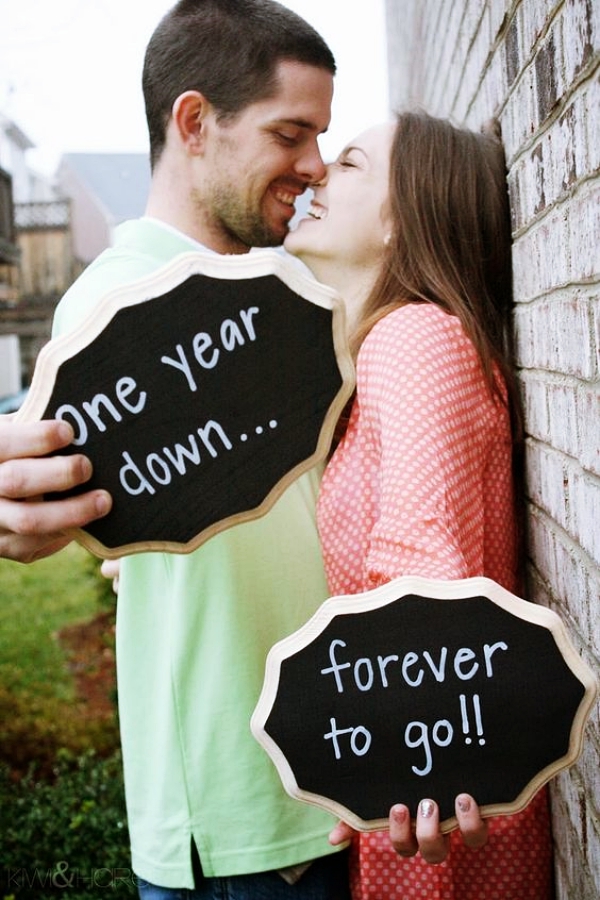 Best-Couple-Photo-Poses-For-Wedding-Anniversary