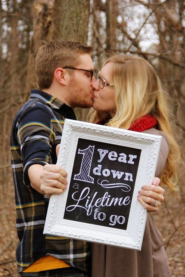 Best-Couple-Photo-Poses-For-Wedding-Anniversary