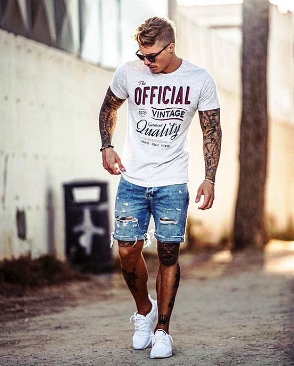 Shorts-Outfits-For-Men-to-Look-Sexy-and-Active