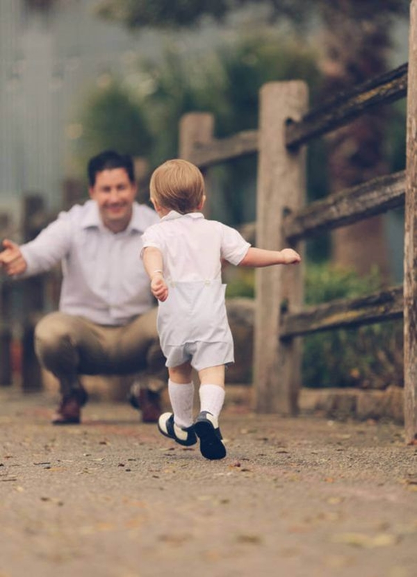 Best-Father-Son-Photography-Poses