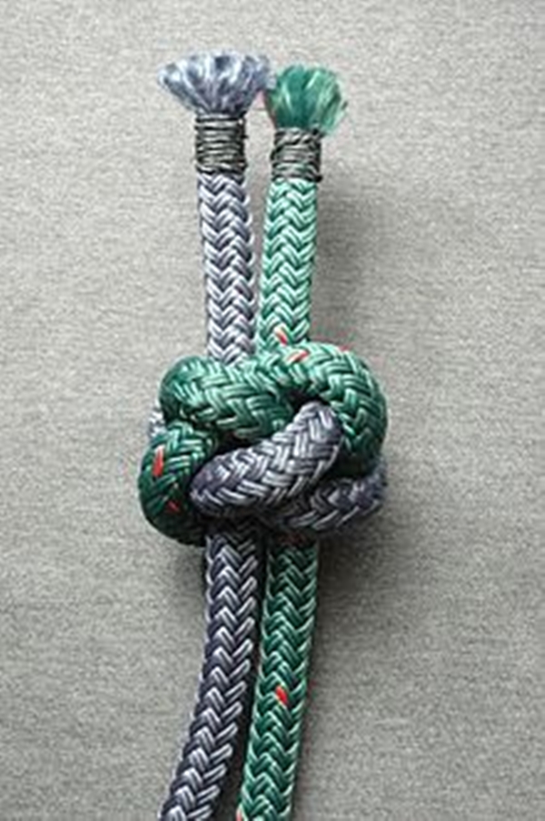 Different-Shoelace-Knot-Style-Tutorials