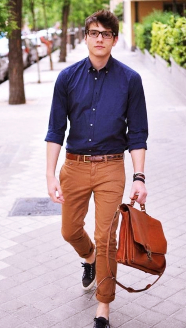 Simple-and-Classy-Teachers-Outfits-for-Men