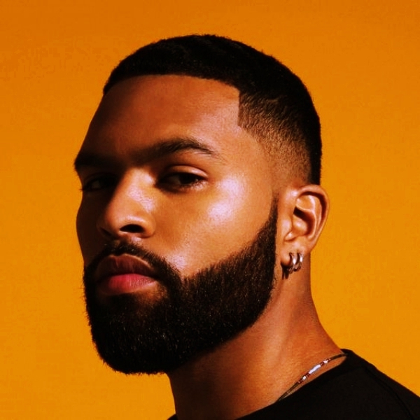 Dynamic-Black-Men-Beard-Styles