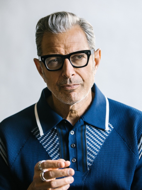 sexy-eyewear-frame-designs-for-men-over-50