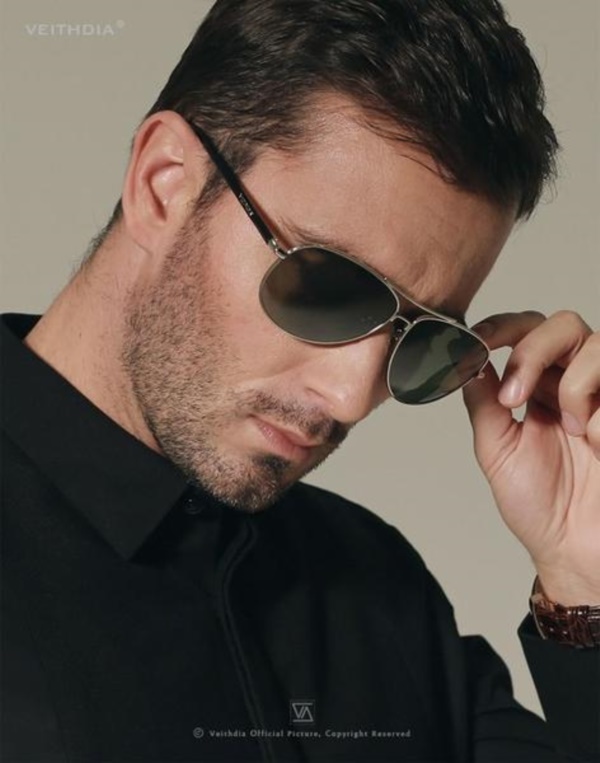 sexy-eyewear-frame-designs-for-men-over-50