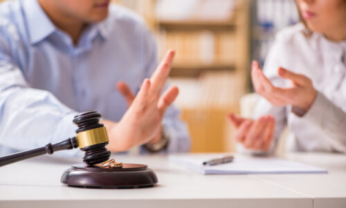 5 Signs you Should Talk to a Lawyer about Divorce