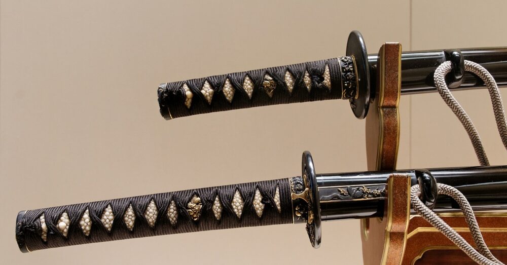 6 Things To Check Before Buying a Japanese Samurai Sword – 2024 Guide