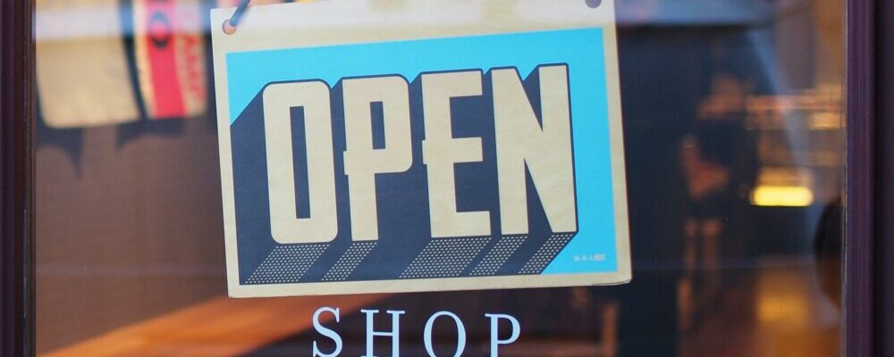What To Look For When Choosing A Smoke Shop Near Me Macho Vibes What To Look For When Choosing A Smoke Shop Near Me Macho Vibes