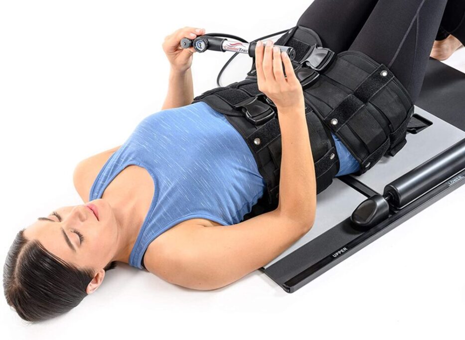 Saunders Lumbar Traction Vs Chiropractic Adjustments Which Is Best