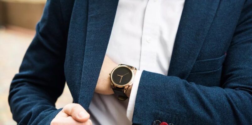 5 Tips and Rules for Matching Your Watch With Your Outfit