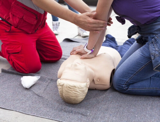 5 Ways to Earn Your CPR Certification in the Field