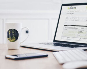 9 Pros and Cons of Sending Pay Stubs Over The Web