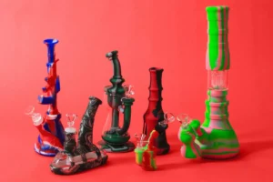 Is it Safe to Smoke Out of a Silicone Pipe – 2024 Guide