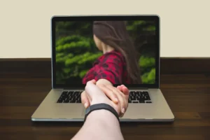12 Awesome Ideas Long Distance Relationships To Strengthen Your Love