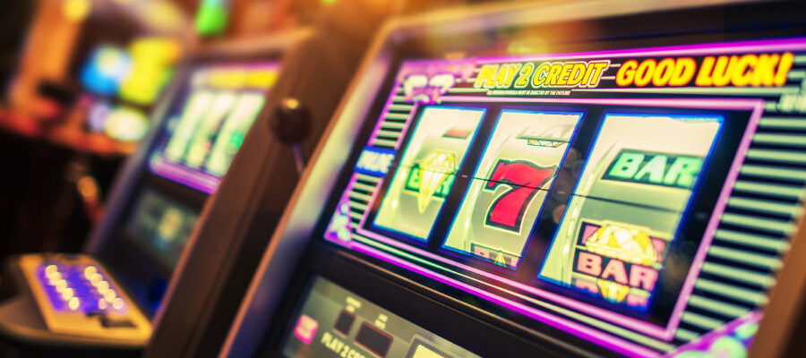 Should You Keep Playing a Slot Machine After You Win?