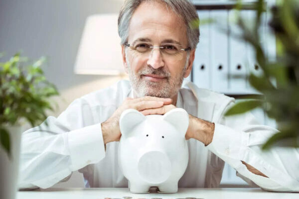 6 Ways Seniors Can Optimize Their Money During the Current Economic Climate