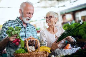 What is a Healthy Diet Plan for Your Elderly Parents Above 60