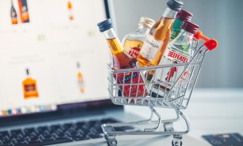 Skip the Line and Buy Alcohol Online for Your Next Party ─ 2023 Buying Guide