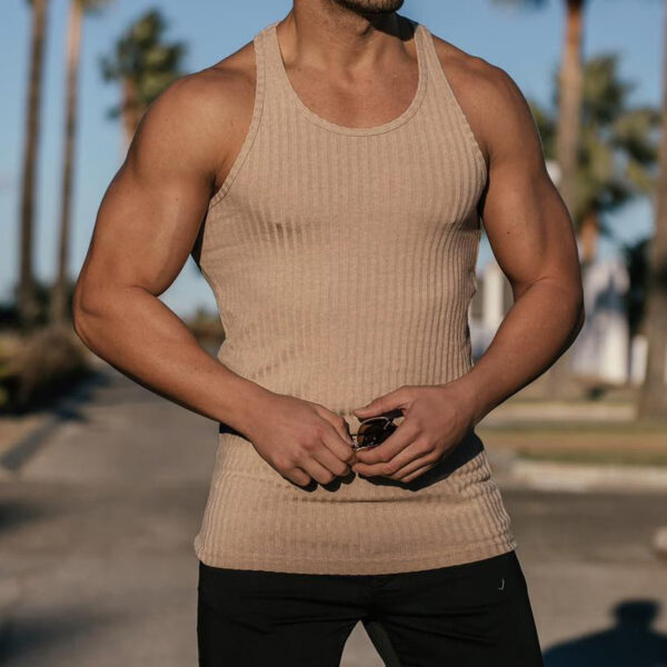 How To Look More Muscular in Clothing Macho Vibes