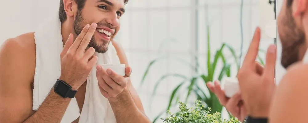 Revitalize Your Routine ─ 7 Top Bath Accessories for Men’s Skincare