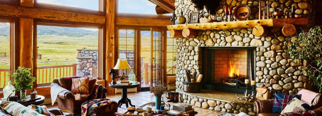 Embrace the West ─ Transforming Your Living Room into a Frontier Retreat