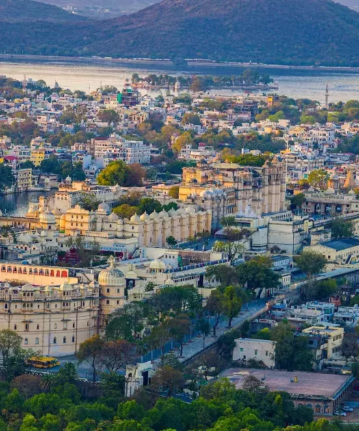 What are the 9 Best Places in Udaipur?